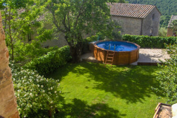 Borgo di Fighine - svømmebasseng i hagen