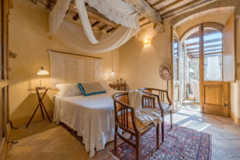 Villa Prugnolo - hyggelig soverom med dobbeltseng