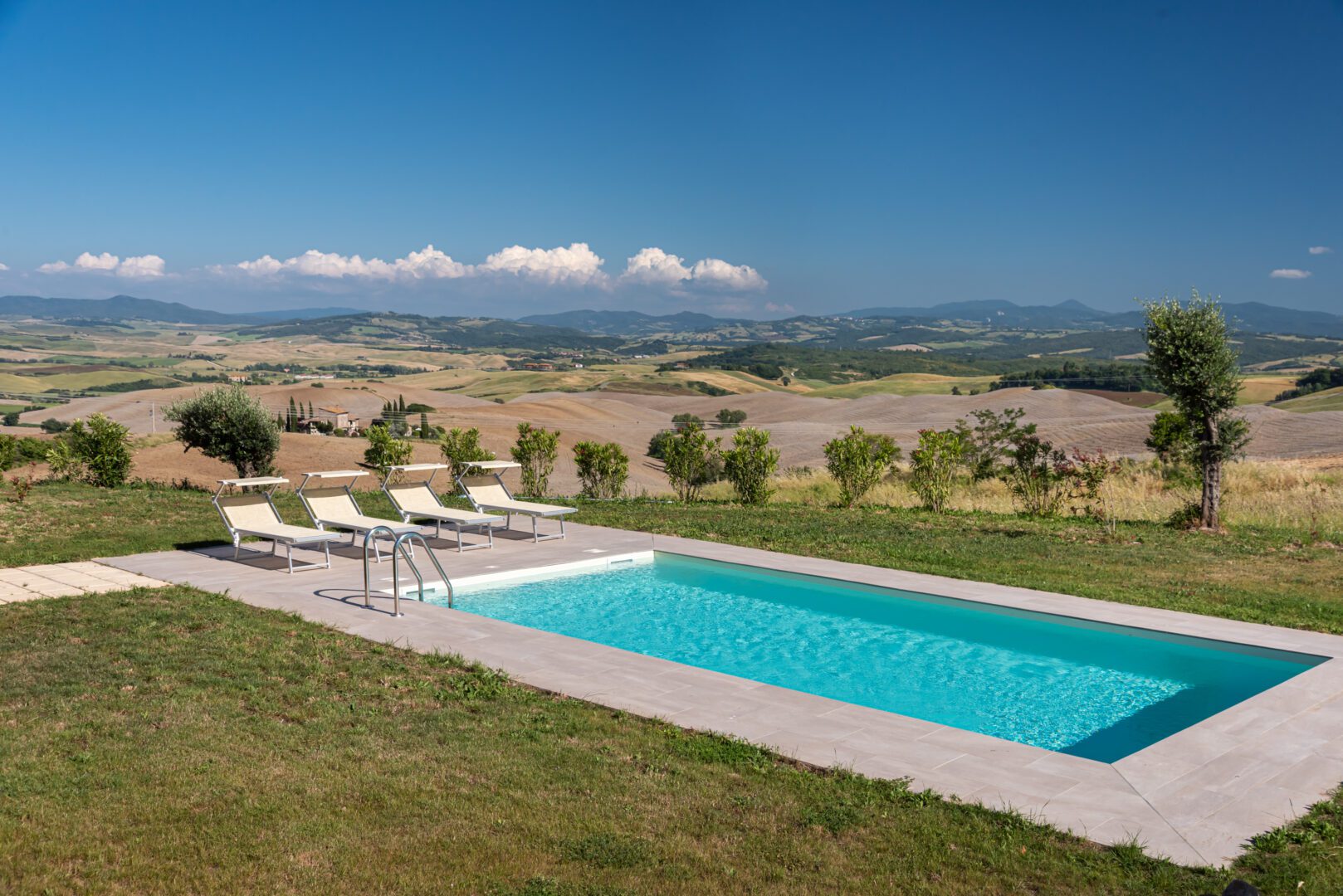 Villa Montale, Volterra. privat villa, utsikt, privatbasseng, luksus, 3 soverom 2 bad. nyopprøft villa. Toscana, Italia